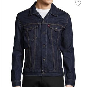 BNWT Levi's® Dark Wash Denim Trucker Jacket